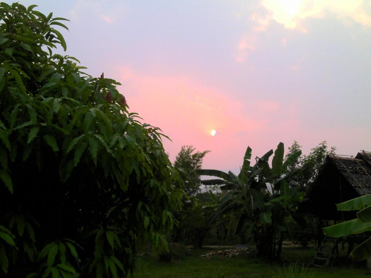 Ing Doi Guest House Pai Exterior photo